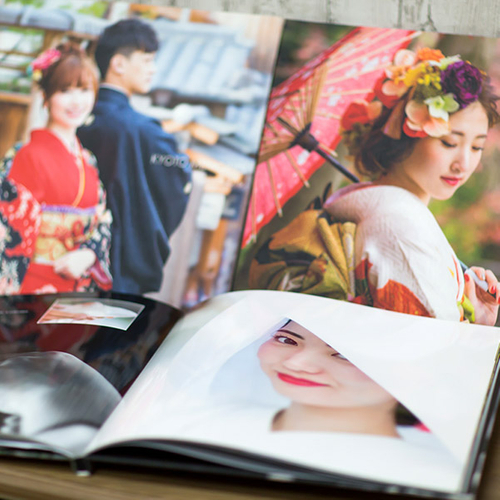 デジタル写真集　66,000円&rarr;52,800円