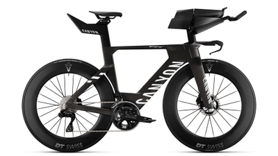 スピードマックス CFR Di2 （シマノデュラエースDI2完成車）1,830,000円（税込）  平均重量8.65kg 標準カラー：プロブラック