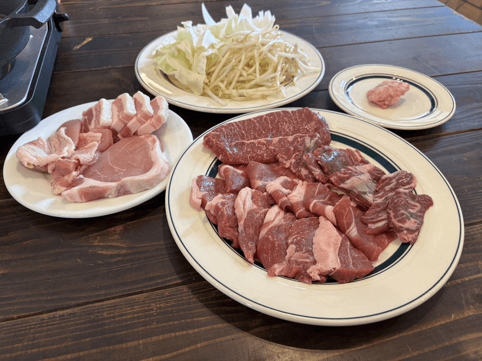 LION CAMPの提供料理の一例。食べ放題・屋外BBQ・宴会はそれぞれ別のプランです。