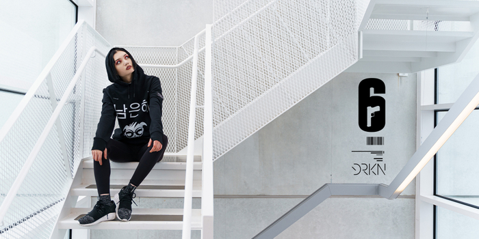 6 SIEGE DOKKAEBIプルオーバーパーカー