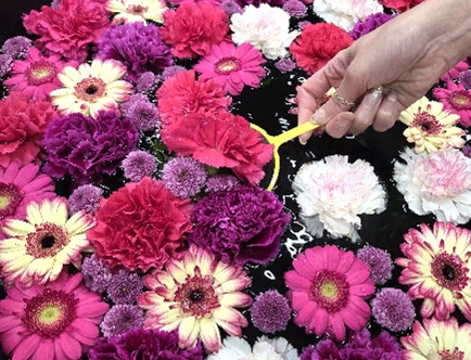 花掬い体験（イメージ）