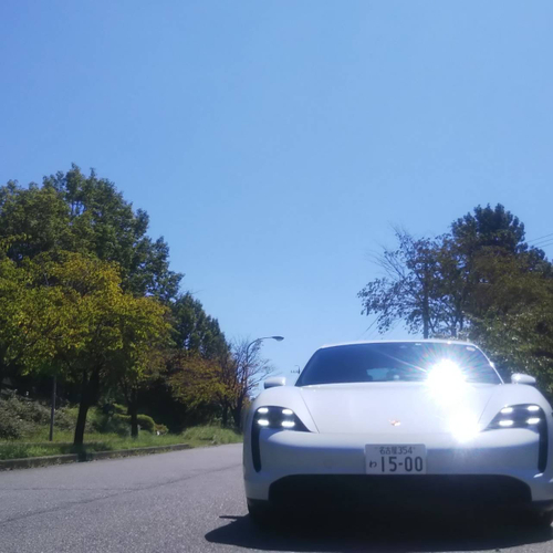 EVでもやっぱりポルシェ！