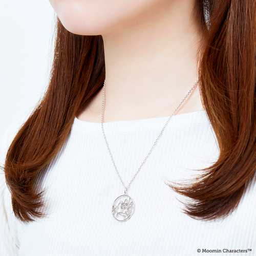 フレンドシップ　ネックレス　着用画像