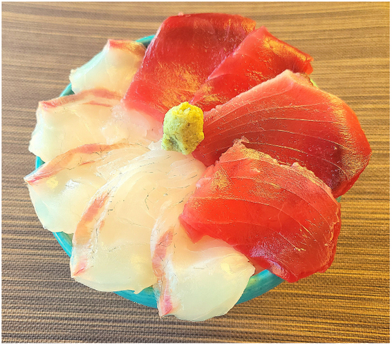 紅白いいじゃん丼