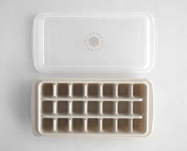 フタに「フラワーオブライフ」のシンボル入り