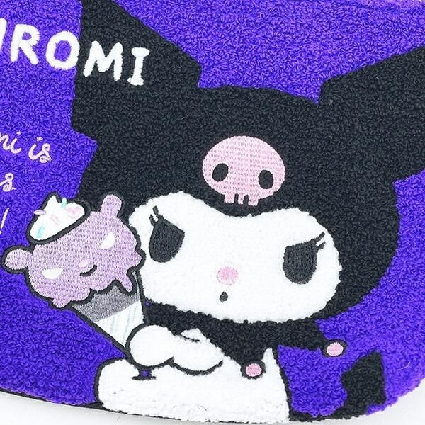 クロミのふわもこなサガラ刺繡ポーチ