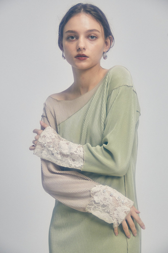 プリーツメロウワンピース THE PLEATS MELLOW DRESS &yen; 17,380（税込）PISTACHIO/BROWN/BLUE/BLACK