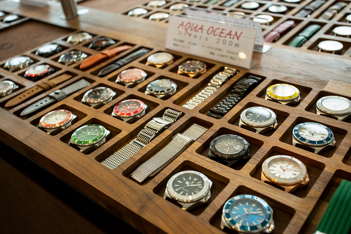 カスタムが楽しめる什器