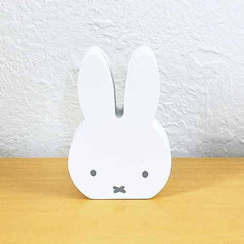 ミッフィーシンプルデザインのインテリア