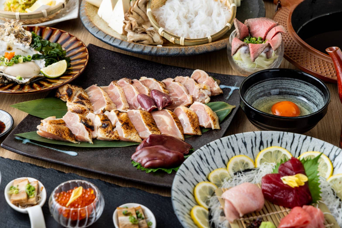 特選国産鶏すき焼きコース / 7,700円（税込）