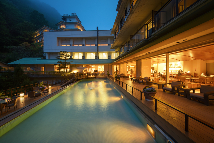 Night Salon｜夜はテラスで静かな里山と呼吸をあわせて