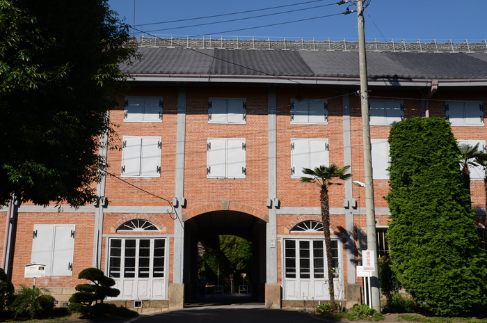 富岡製糸場東置繭所正面 ※画像提供 富岡市