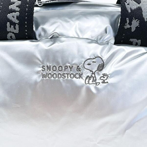 スヌーピーのルートートコラボバッグ