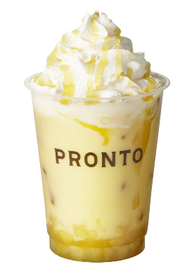 【MITSUHIRO HIDAKA&times;PRONTO】イエロー パイン＆マンゴーミルク 740円（税込814円）