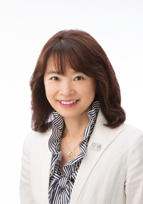 早稲田大学　高橋利枝教授