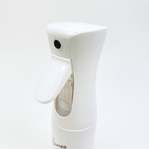 スヌーピーのミストスプレーボトル