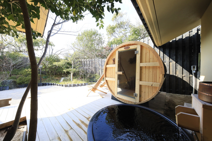 自然の中で&ldquo;ととのう&rdquo; ＜バレルサウナ＞