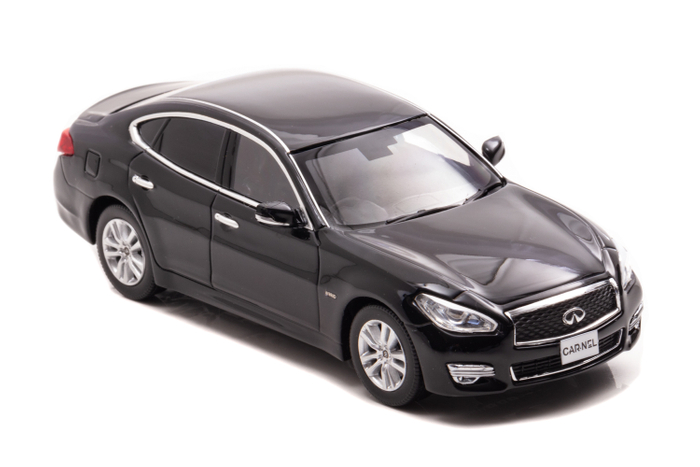 右前：1/43 日産 フーガ ハイブリッド (Y51) 2015 Super Black