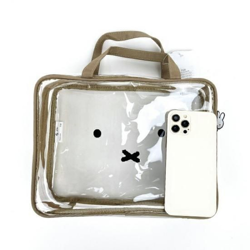 ミッフィーの旅行に便利なポーチ