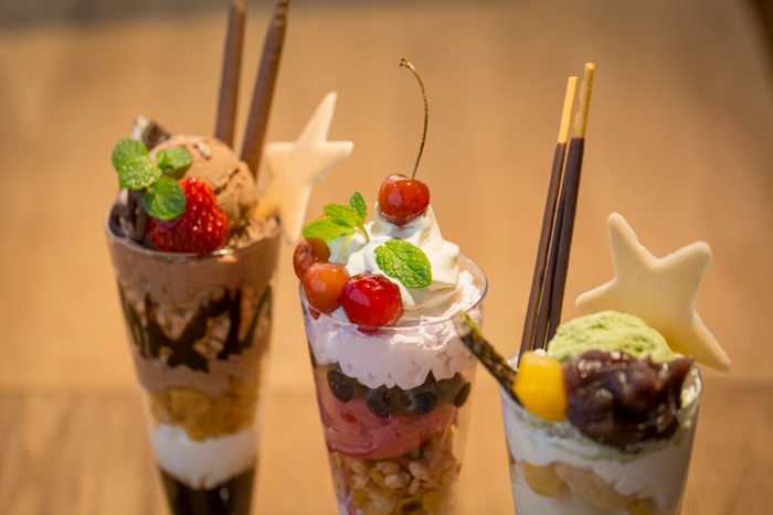 カフェでおいしいデザート