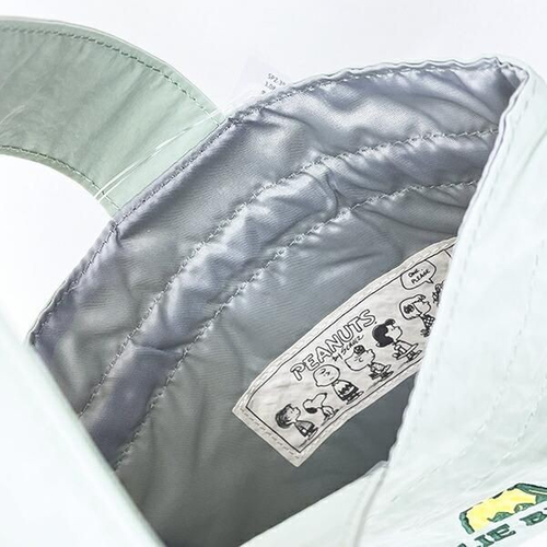 スヌーピーの巾着バッグ