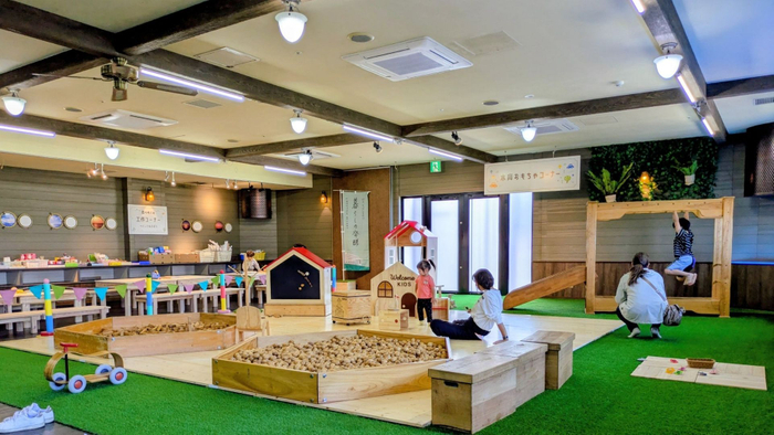 夏休み限定「KIDSラウンジ」