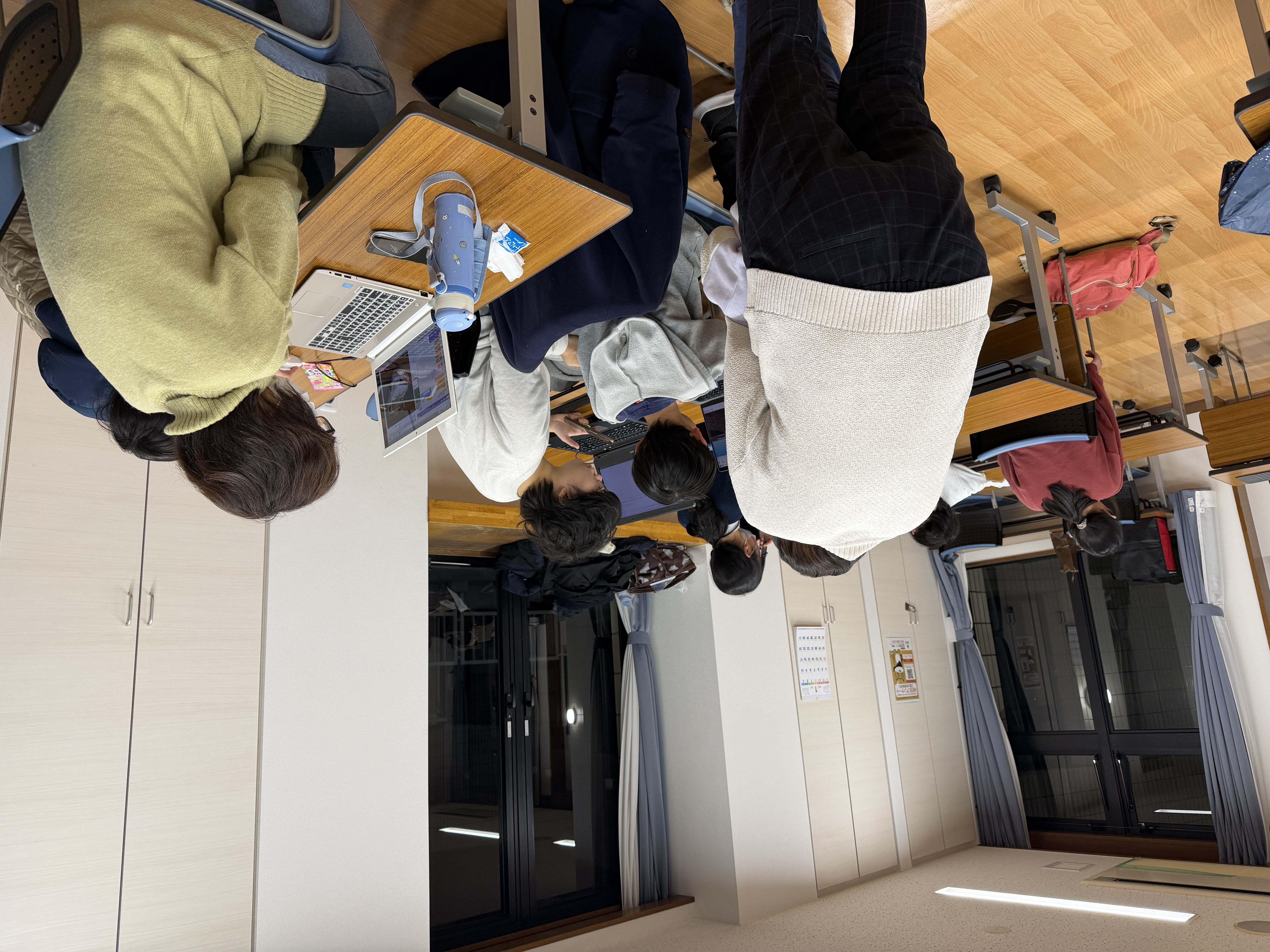 各家族が好きなことを学ぶ様子