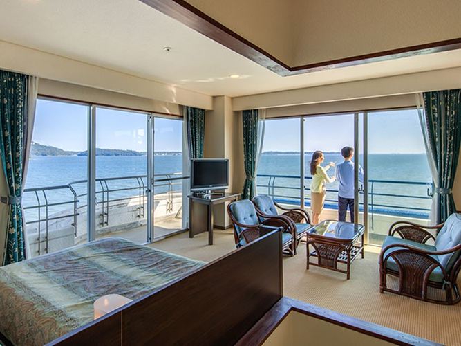 和洋室（角部屋・湖側）