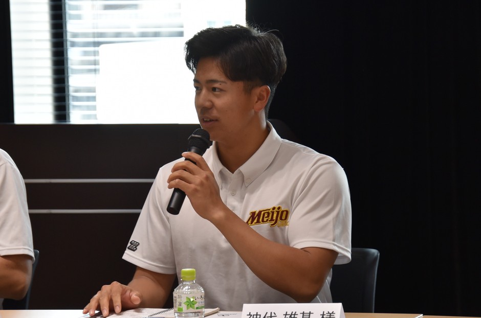 硬式野球部の神代選手