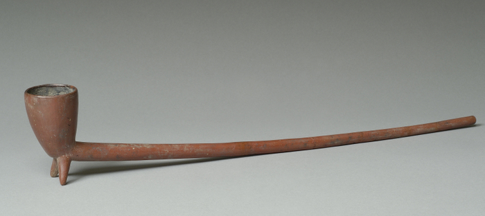 (Photo_03)脚付土製パイプ　メキシコ西部地方　11世紀～16世紀初頭