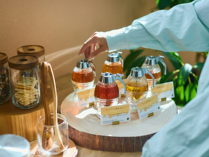 ウェルカムフード＆ドリンク　&copy;AVII IMAGEWORKS