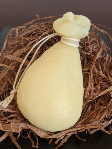 カチョカバロ(新見産牛乳100％)