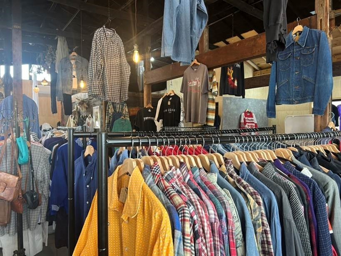 USED CLOTHING VOID