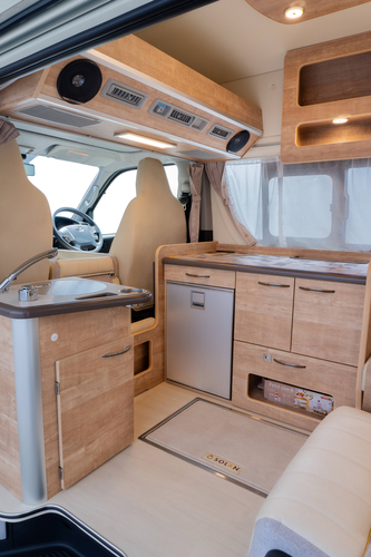 レクビィ ソラン(ハイルーフ版)キッチンまわり