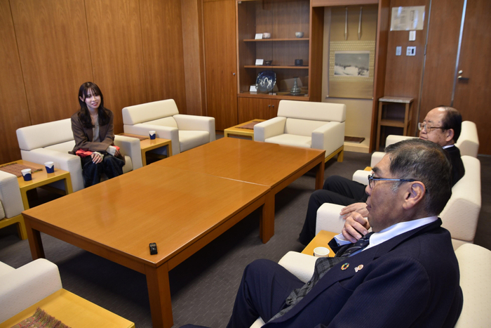 所属企業やオフの話題も