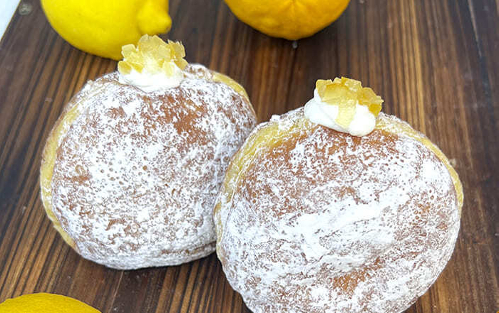 「レモンチーズクリーム生ドーナッツ」420円