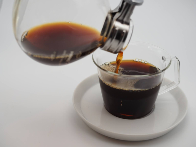 サイフォンコーヒーは香り豊かでなめらかな質感が特徴。