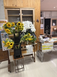 避難所で見えた、「花の役割」。
熊本県宇城市・不知火小学校避難所から