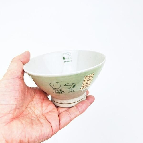 スヌーピーの茶碗