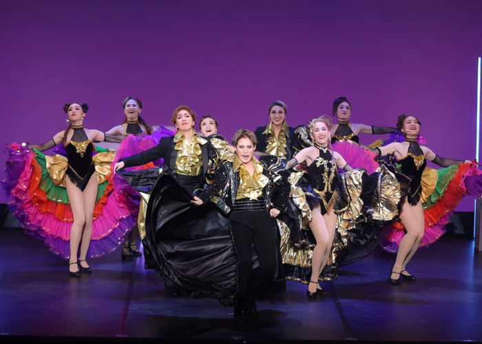 「トップスター翼和希 REVUE SHOW！」写真提供：ＯＳＫ日本歌劇団