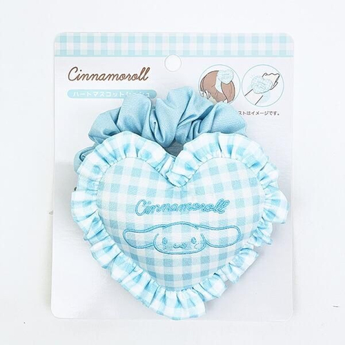 サンリオのハート型シュシュ