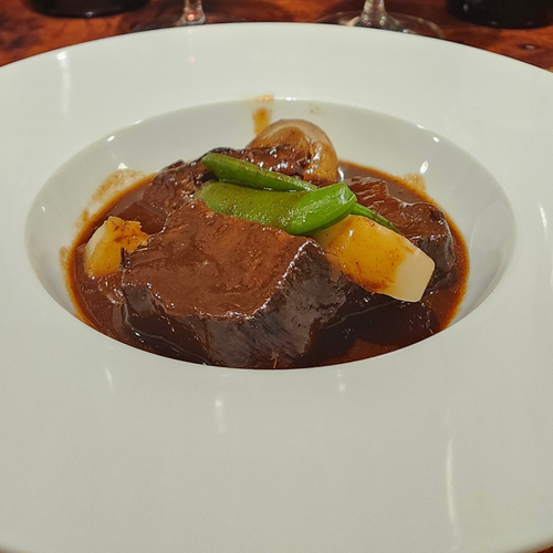 牛タンシチュー