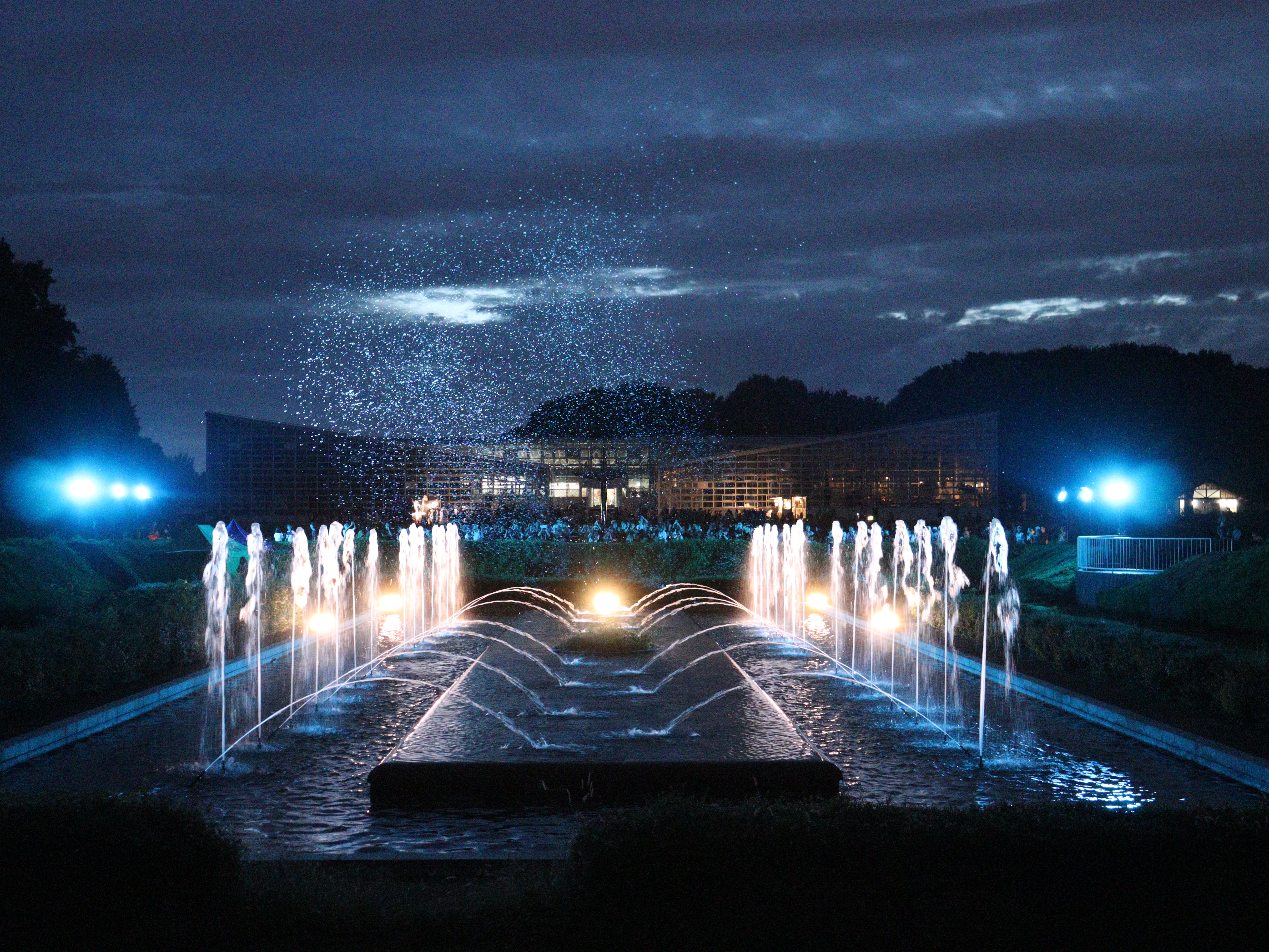 「大温室夜間公開」（令和7年度撮影）