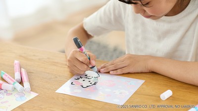 付属のシートでジェルシール作り