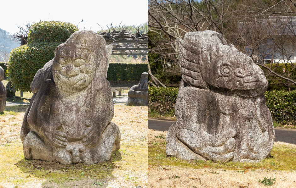 写真2 猿石(男)の表面(左)と裏面(右)