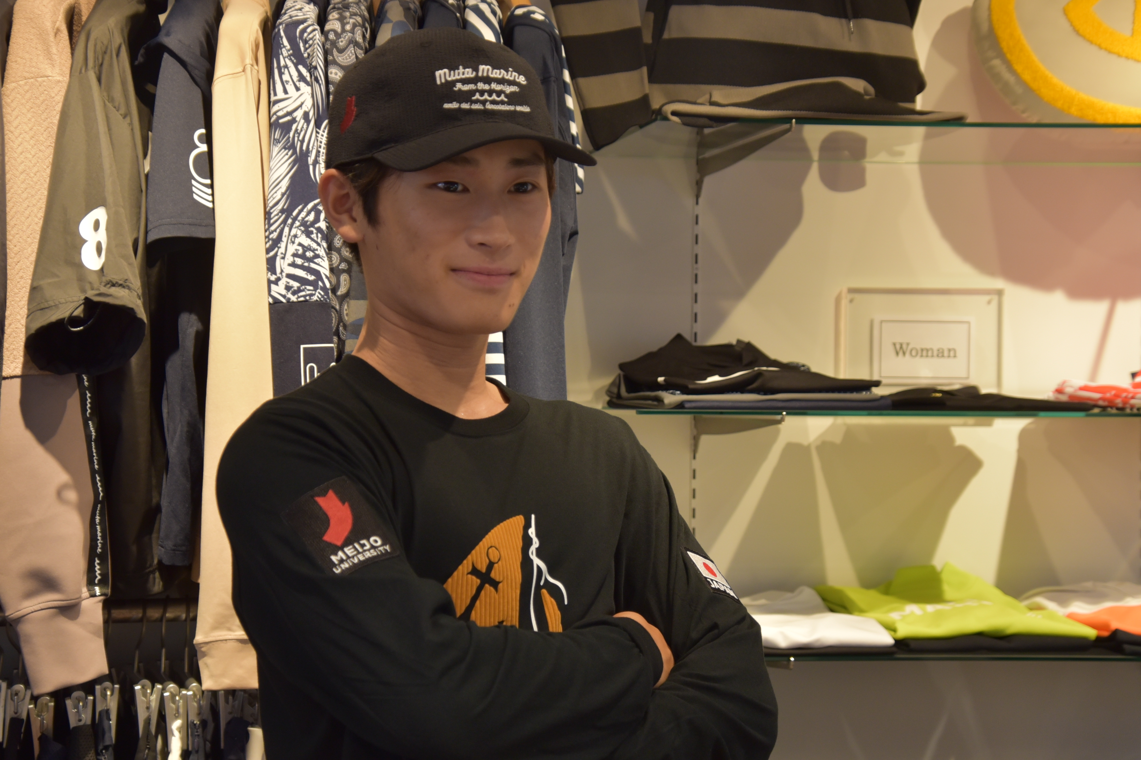 ポーズを決める古川選手