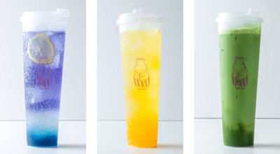 (左から)花火ソーダ、だいだいソーダ、静岡抹茶ラテ 600円〜