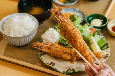 海鮮食堂のジャンボ海老フライ定食