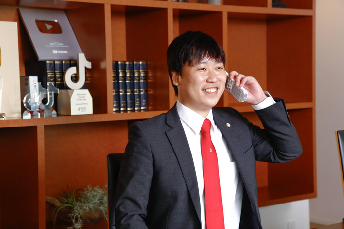 東山大祐弁護士