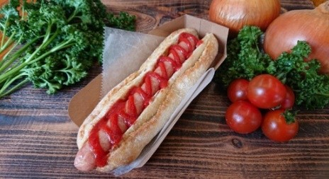 ③軽食が楽しめる &ldquo;千本松オープンカフェ&rdquo;新設、地域生産者と連携したマルシェ＆イベント開催